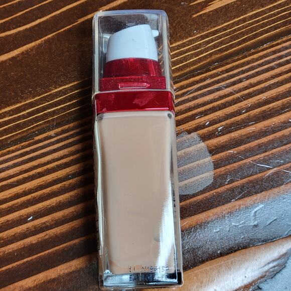 REVLON AGE DEFYING 3X Liquid Foundation SPF 20 - 10 BARE BUFF✨️NEW✨️ - Picture 5 of 8